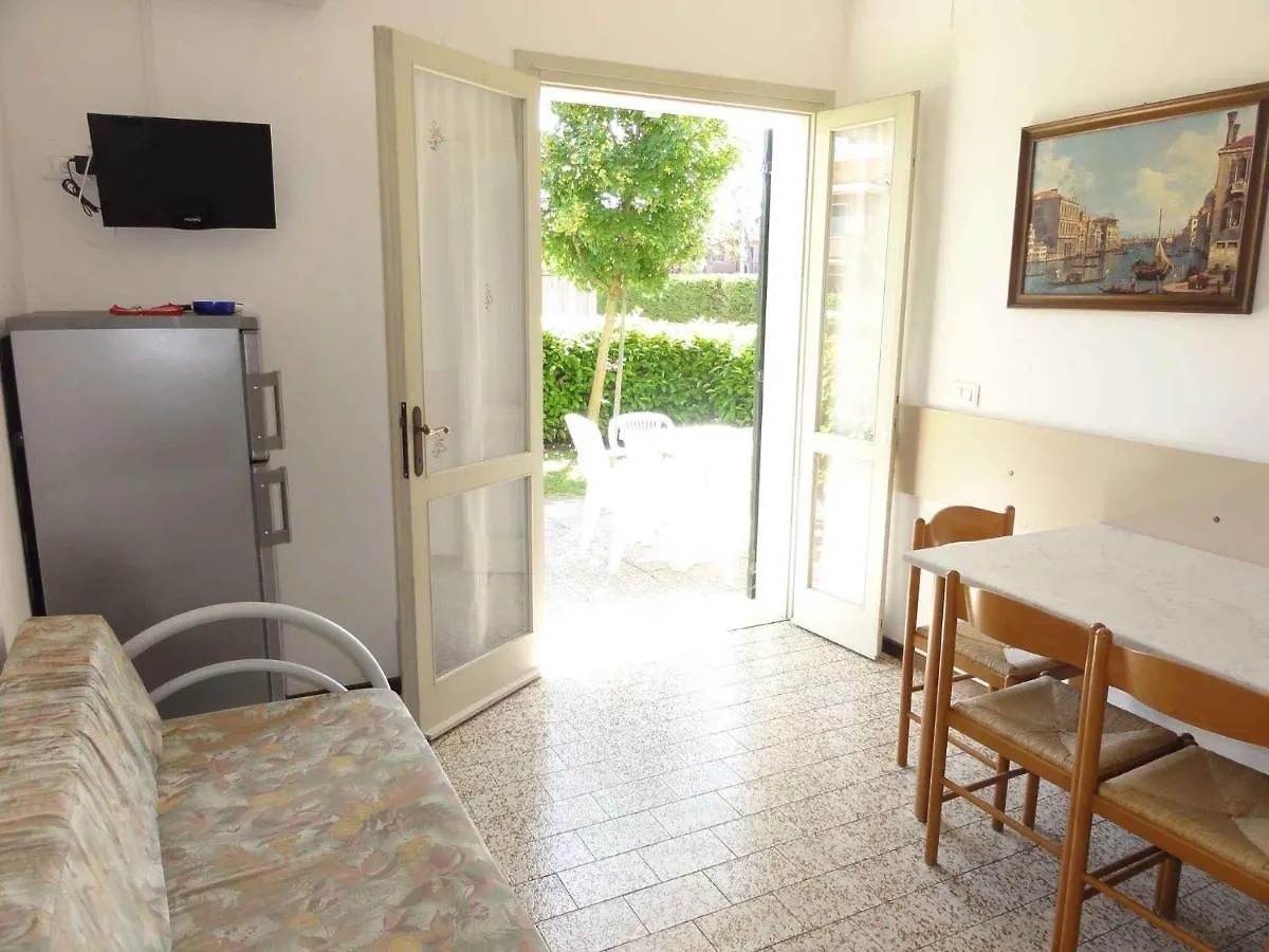 House And Apt In Bibione 38402 別荘