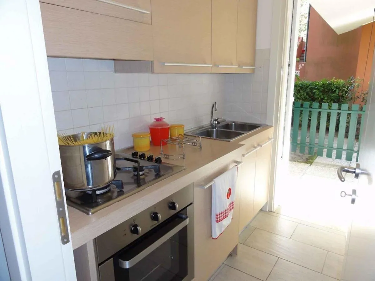 House And Apt In Bibione 38402 別荘